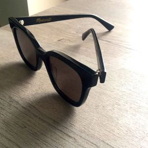 Madewell Black Sunglasses